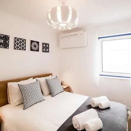 Casa Abacaxi - 1 Min To Beach Apartment *